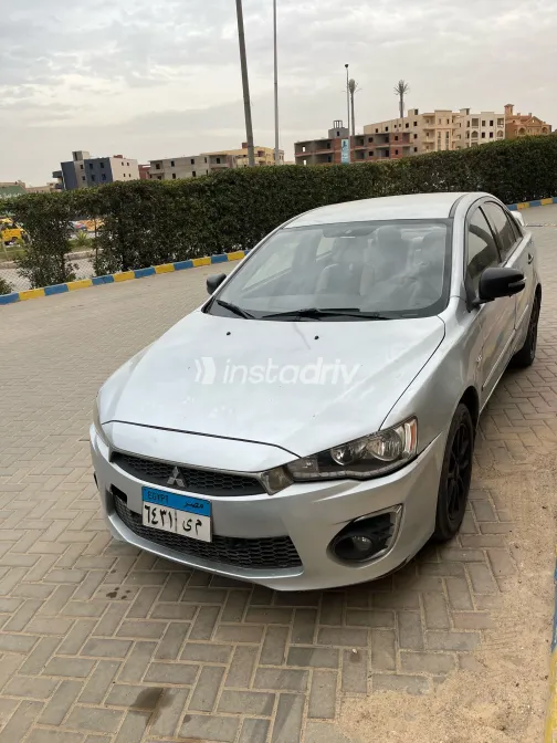 ميتسوبيشي لانسر اى اكس شارك 2015 أبيض مستعملة للبيع - 9