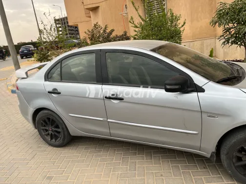 ميتسوبيشي لانسر اى اكس شارك 2015 أبيض مستعملة للبيع - 10