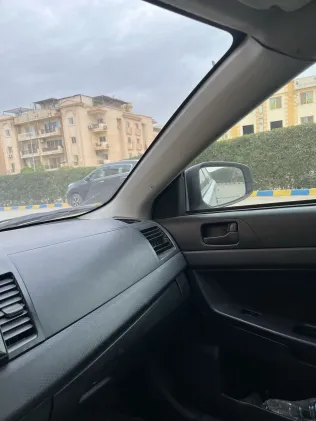 Mitsubishi Lancer EX Shark 2015 White Used for Sale