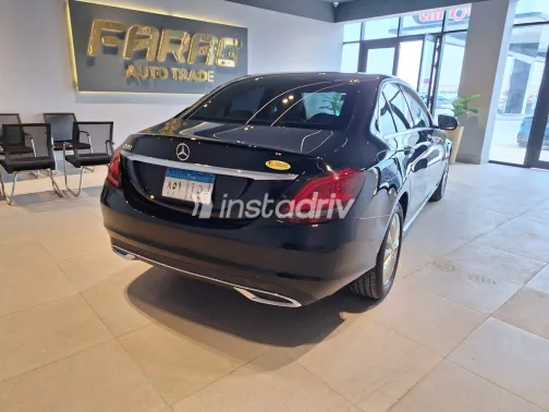 Mercedes C 180 2019 White Used for Sale - 10