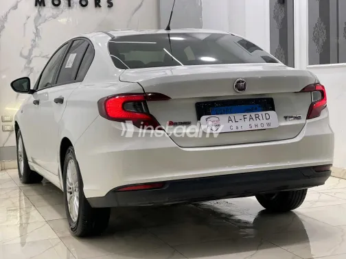 فيات تيبو 2022 أبيض مستعملة للبيع - 5