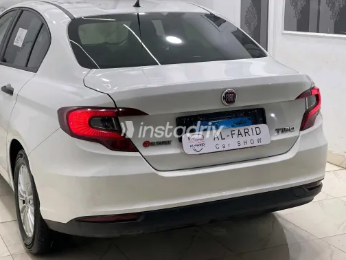 فيات تيبو 2022 أبيض مستعملة للبيع - 7