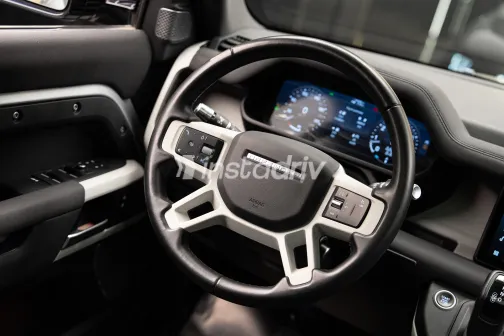 لاند روفر ديفندر 2020 أبيض مستعملة للبيع - 3