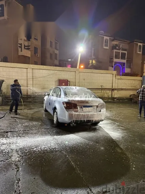 شيفروليه كروز 2010 فضي مستعملة للبيع - 6