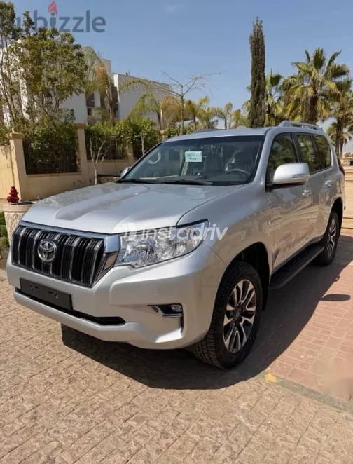 Toyota Prado 2023 Silver New for Sale - 4