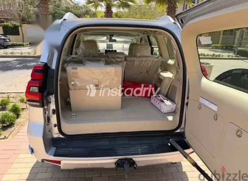 Toyota Prado 2023 Silver New for Sale - 6