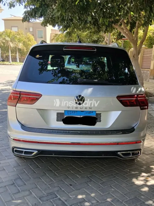 فولكس فاغن تيجون 2023 أبيض مستعملة للبيع - 7