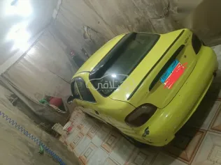 هيونداي اكسنت 2000 أبيض مستعملة للبيع