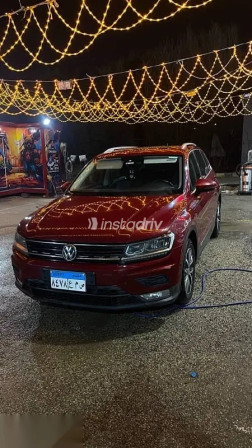 فولكس فاغن تيجون 2018 أحمر مستعملة للبيع - 3