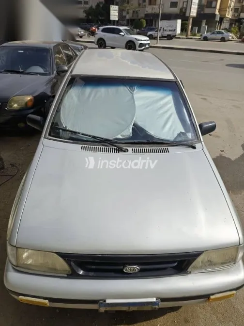 كيا برايد 2001 فضي مستعملة للبيع - 2