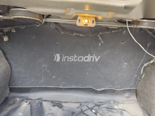 كيا برايد 2001 فضي مستعملة للبيع - 8