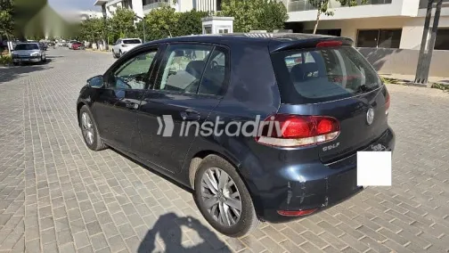 فولكس فاغن جولف 2012 أزرق غامق مستعملة للبيع - 3