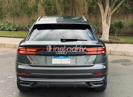 Audi Q8 2022 White Used for Sale - 1