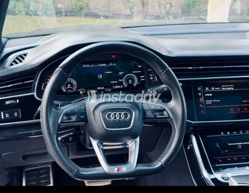 Audi Q8 2022 White Used for Sale - 6