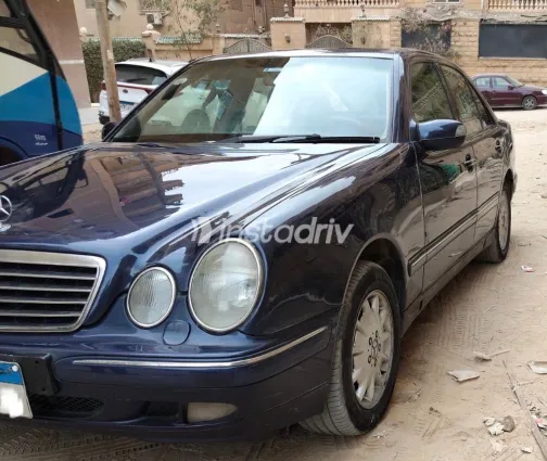 مرسيدس E 200 2000 أبيض مستعملة للبيع - 2