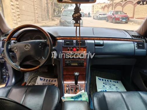 مرسيدس E 200 2000 أبيض مستعملة للبيع - 4