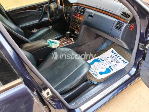 مرسيدس E 200 2000 أبيض مستعملة للبيع - 10