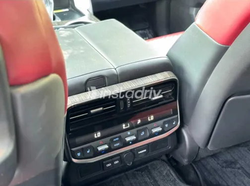 Toyota Land Cruiser 2022 White Used for Sale - 10