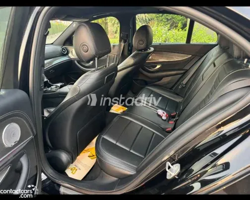 مرسيدس E 300 2018 أبيض مستعملة للبيع - 2