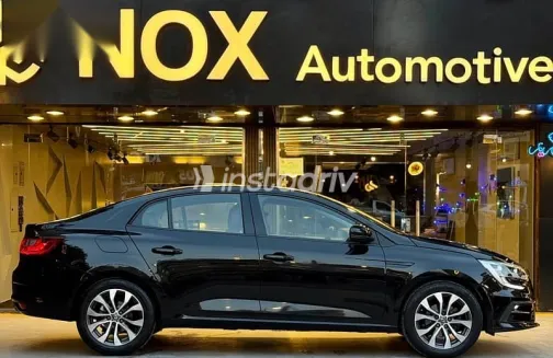 Renault Megane 2023 Black Used for Sale - 4