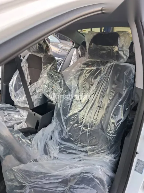 تويوتا كورولا 2026 أبيض جديدة للبيع - 6