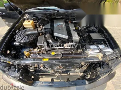 لكزس Lx 2003 أسود مستعملة للبيع - 3