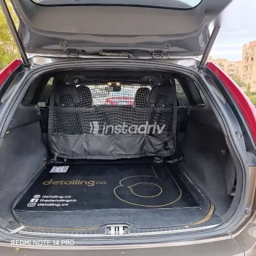 Volvo XC60 2016 Brown Used for Sale - 4