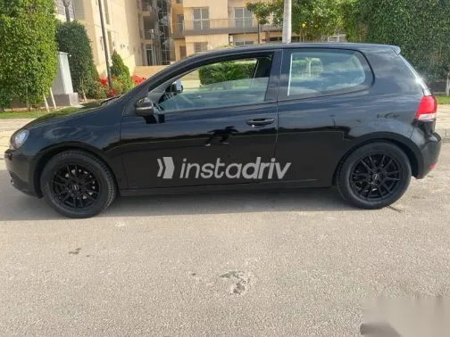 فولكس فاغن جولف 2010 أسود مستعملة للبيع - 2