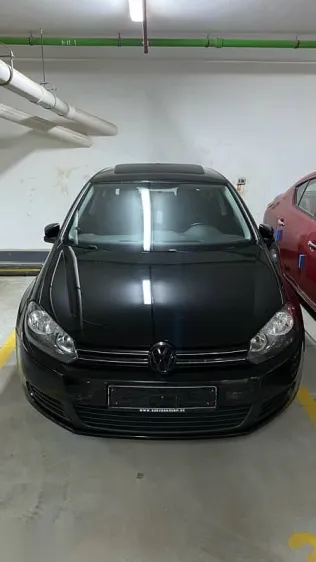 فولكس فاغن جولف 2010 أسود مستعملة للبيع