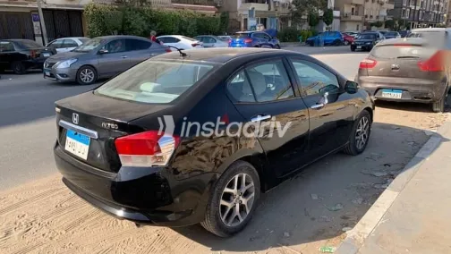 Honda City 2010 Black Used for Sale - 3