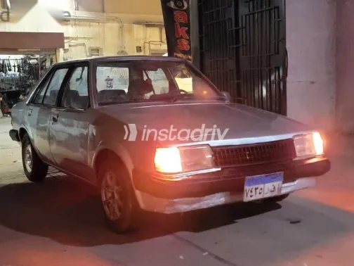 مازدا 323 1982 رمادي مستعملة للبيع - 2