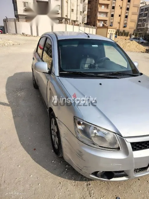 بروتون ساجا 2010 فضي مستعملة للبيع - 2