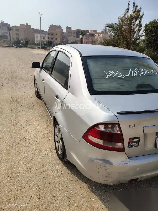 بروتون ساجا 2010 فضي مستعملة للبيع - 8