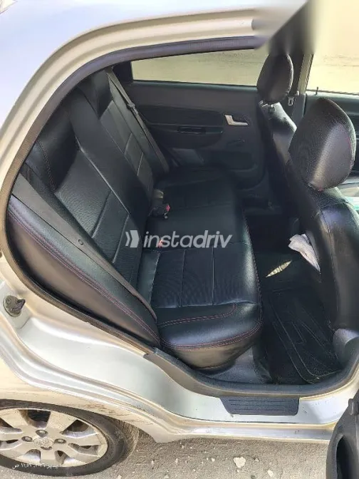 بروتون ساجا 2010 فضي مستعملة للبيع - 10