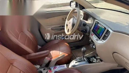 كيا ريو 2012 أسود مستعملة للبيع - 6