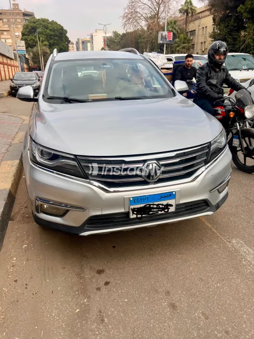 MG Rx5 2019 White Used for Sale - 3