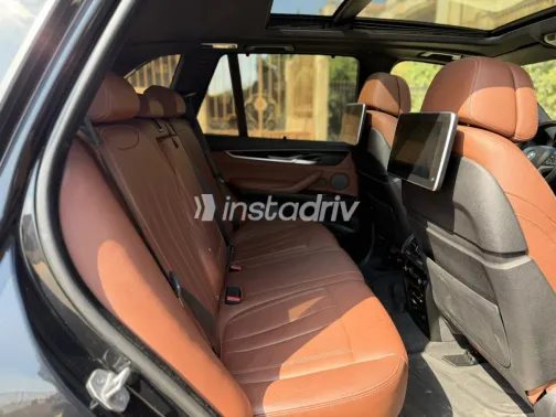 BMW X5 2018 White Used for Sale - 9