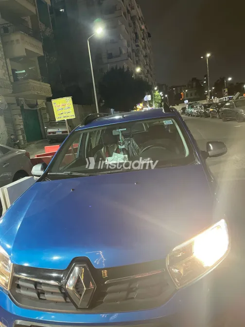 Renault Sandero Step Way 2018 White Used for Sale - 2