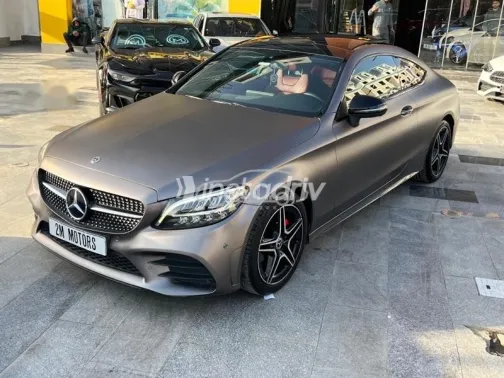 مرسيدس C 180 2019 رمادي مستعملة للبيع - 1