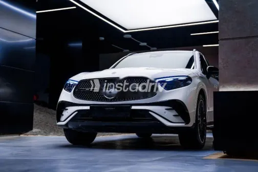 مرسيدس GLC 300 2024 أبيض مستعملة للبيع - 3