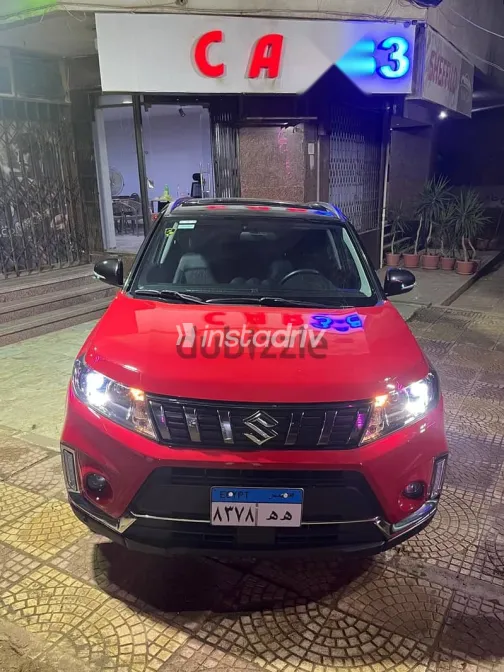 سوزوكى فيتارا 2023 أحمر مستعملة للبيع - 3