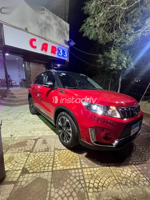 سوزوكى فيتارا 2023 أحمر مستعملة للبيع - 6