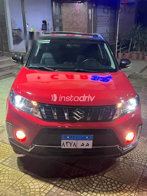 سوزوكى فيتارا 2023 أحمر مستعملة للبيع - 7