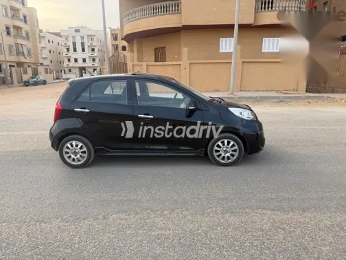 كيا بيكانتو 2015 أسود مستعملة للبيع - 3