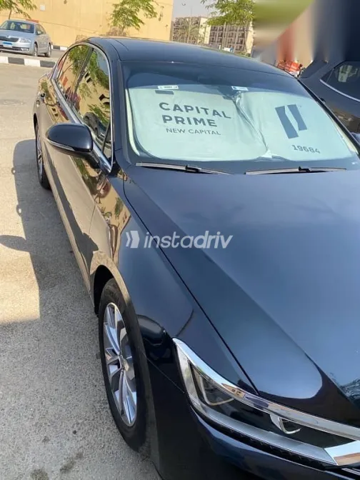 فولكس فاغن باسات 2019 أسود مستعملة للبيع - 3