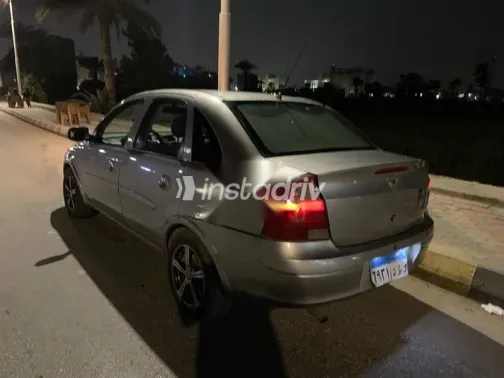 اوبل كورسا 2003 فضي مستعملة للبيع - 2