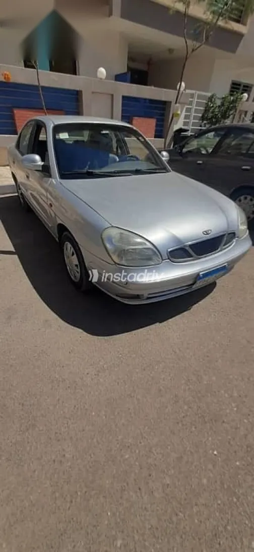 Daewoo Nubira 2001 Silver Used for Sale - 3
