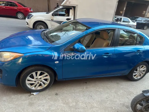 مازدا 3 2012 أبيض مستعملة للبيع - 1