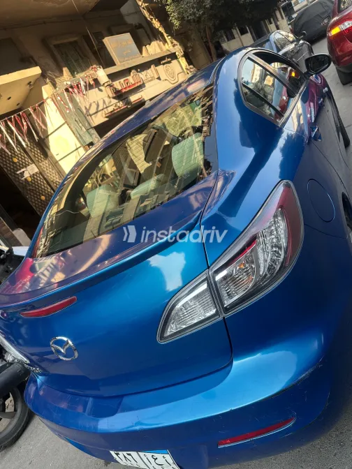 مازدا 3 2012 أبيض مستعملة للبيع - 3