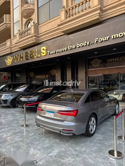 Audi A6 2020 Gray Used for Sale - 1